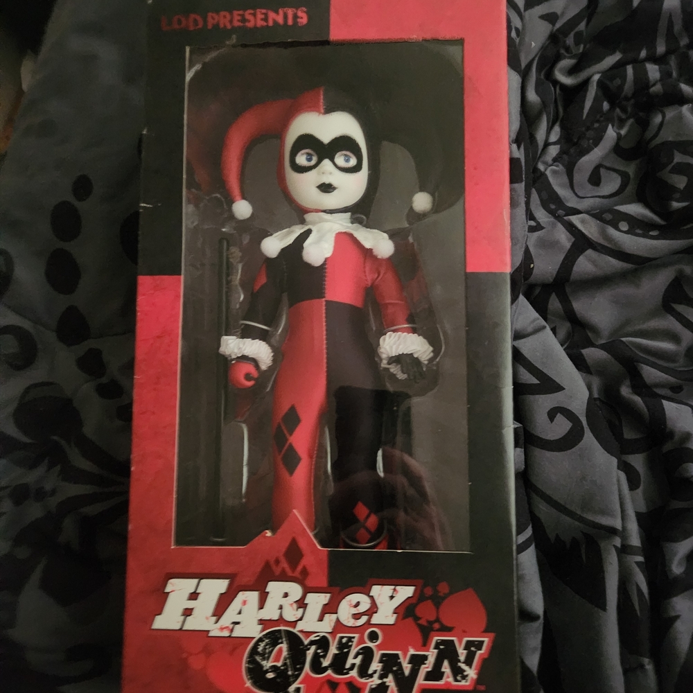 Collectible Living Dead Doll Brand Harley Quinn